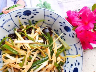 19、木耳京葱拌豆皮,近景