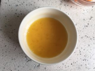 3、火腿三明治,搅打均匀