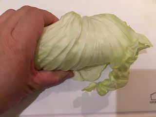 13、起司猪排,卷起来