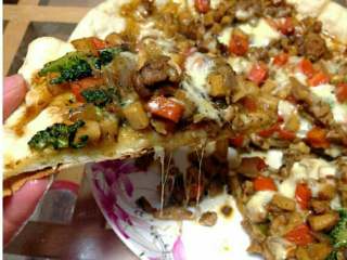 6、电饼铛披萨,出炉了，准备吃吧