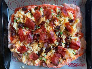 15、红烧肉披萨,180度