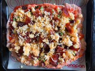 16、红烧肉披萨,烤20分钟