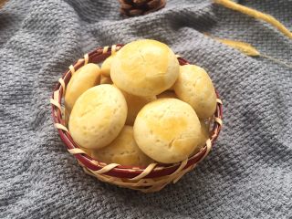 17、奶香小酥饼,成品