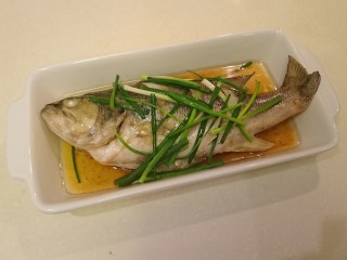 23、清蒸鱸魚,好啦！簡單美味！