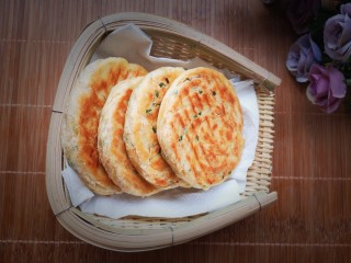 1、香葱千层饼,成品图