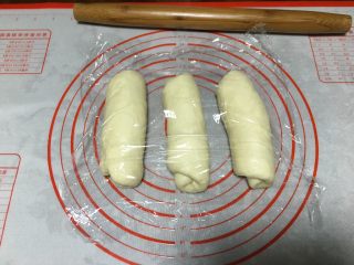 9、北海道吐司（70%冷藏中种）,继续醒发5-10分钟