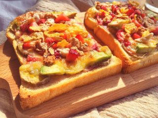 9、辅食12M➕水果吐司披萨,成品图