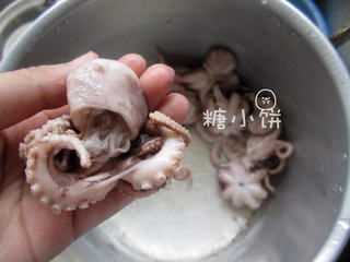 1、章鱼小丸子,八爪鱼脑袋里的东西都清理干净