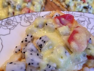 18、懒人菜谱～超级无敌好吃????Pizza,水果的也很好吃，但我更喜欢吃肉的，哈哈