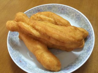 12、油条#挑战鸡蛋的100种做法#,成品