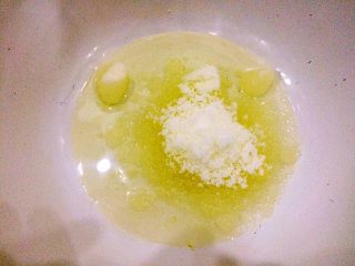 5、玉米面饼干,油和糖，泡打粉混合在一起