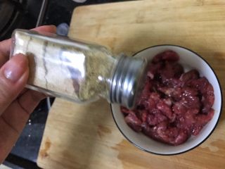 6、超满足便当(8),胡椒粉一丢丢