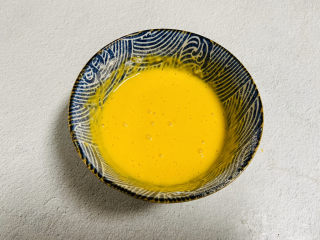 3、芒果披萨,搅拌均匀无颗粒状