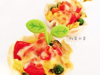 11、迷你小披萨,烤好的小披萨香喷喷的o(^▽^)o