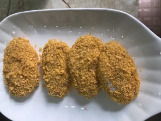14、香酥炸鸡翅,做好所有的鸡翅