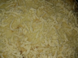 10、牧羊人派，你吃过吗,土豆泥上撒上披萨