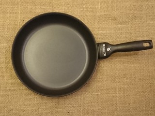 2、銅鑼燒,全新的！要怎麼做養鍋？