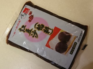 5、銅鑼燒,沒時間做紅豆沙，直接買現成。