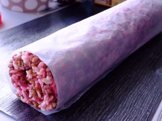 41、藏在每颗巧克力下的是不一样的内心,把谷物卷卷起 要卷紧哦