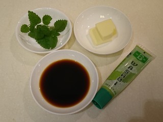 5、和風嫩煎牛排,調味料就這些。