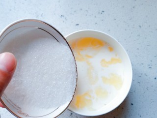 18、午后时光_红枣双皮奶,加入白砂糖