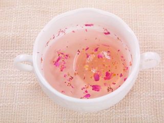 6、花茶玄饼,好看又好吃的花茶玄饼就成啦~