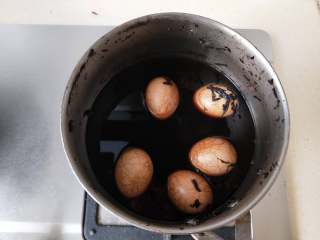 9、立夏要吃茶叶蛋,9、鸡蛋浸泡两个小时已经很入味了