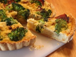 5、法式咸派 QUICHE,味道清爽好吃。