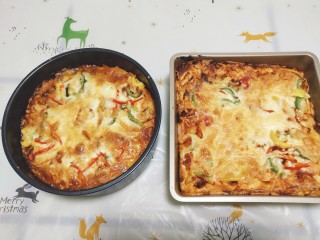 21、美味四拼披萨(有面皮制作过程),成品出来的时候我觉得还不错