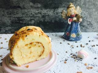 12、肉松蛋糕卷,一改蛋糕传统口味，肉松的完美搭配，早晨必备。