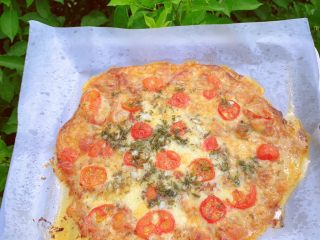 43、狂野番茄芝士薄底披萨,挺随意吧。