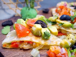 34、墨西哥薄脆饼配牛油果番茄莎莎,诱惑吧