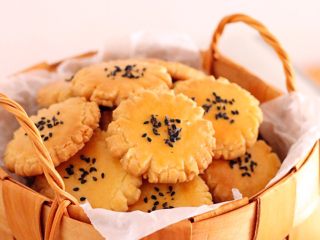 16、桃酥饼干,成品图。