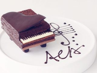 25、可可钢琴蛋糕,成品图