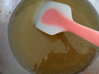 6、木糖醇栗子蓉月饼,搅拌好的状态像乳状化的