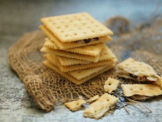 16、蔓越莓牛轧饼干,成品图