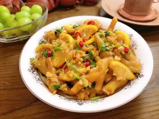 14、柠檬鸡爪,成品。