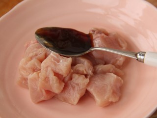 4、开放式鸡肉三明治,一勺耗油