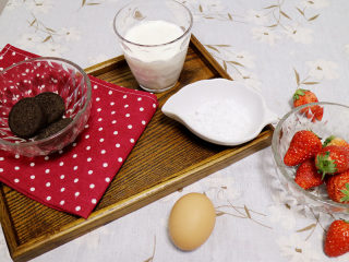 1、甜香润滑的奥利奥双皮奶教程,准备食材