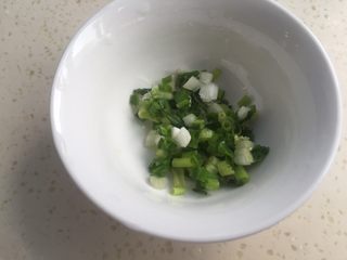 13、藕饼,准备点葱末