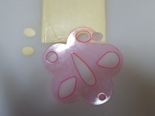 11、卡通睡帽小熊便当「13」,模具用这个。