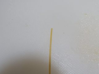 20、卡通睡帽小熊便当「13」,去一根意大利面。