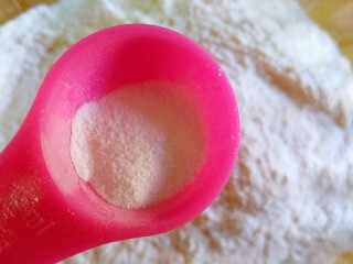 5、苏打酥脆小饼干,加1克小苏打