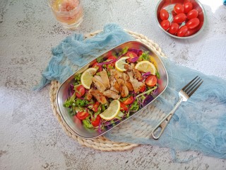 9、夏日减脂～鸡肉沙拉,成品