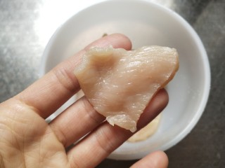 1、全麦披萨低脂营养,鸡胸肉切