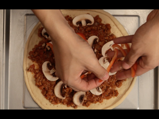 19、陈小春儿子喜欢的热辣披萨这样做,