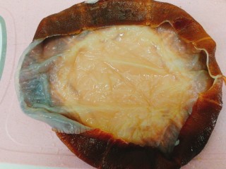 3、夏天必备+凉拌海蜇皮,海蜇皮的原貌????????????