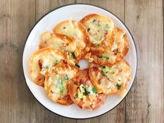 11、香脆饺子皮披萨,出炉啦