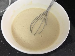 6、五彩冰皮月饼（附奶黄馅做法）,搅拌均匀至无粉粒