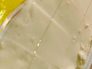 2、小葱拌豆腐,豆腐切块